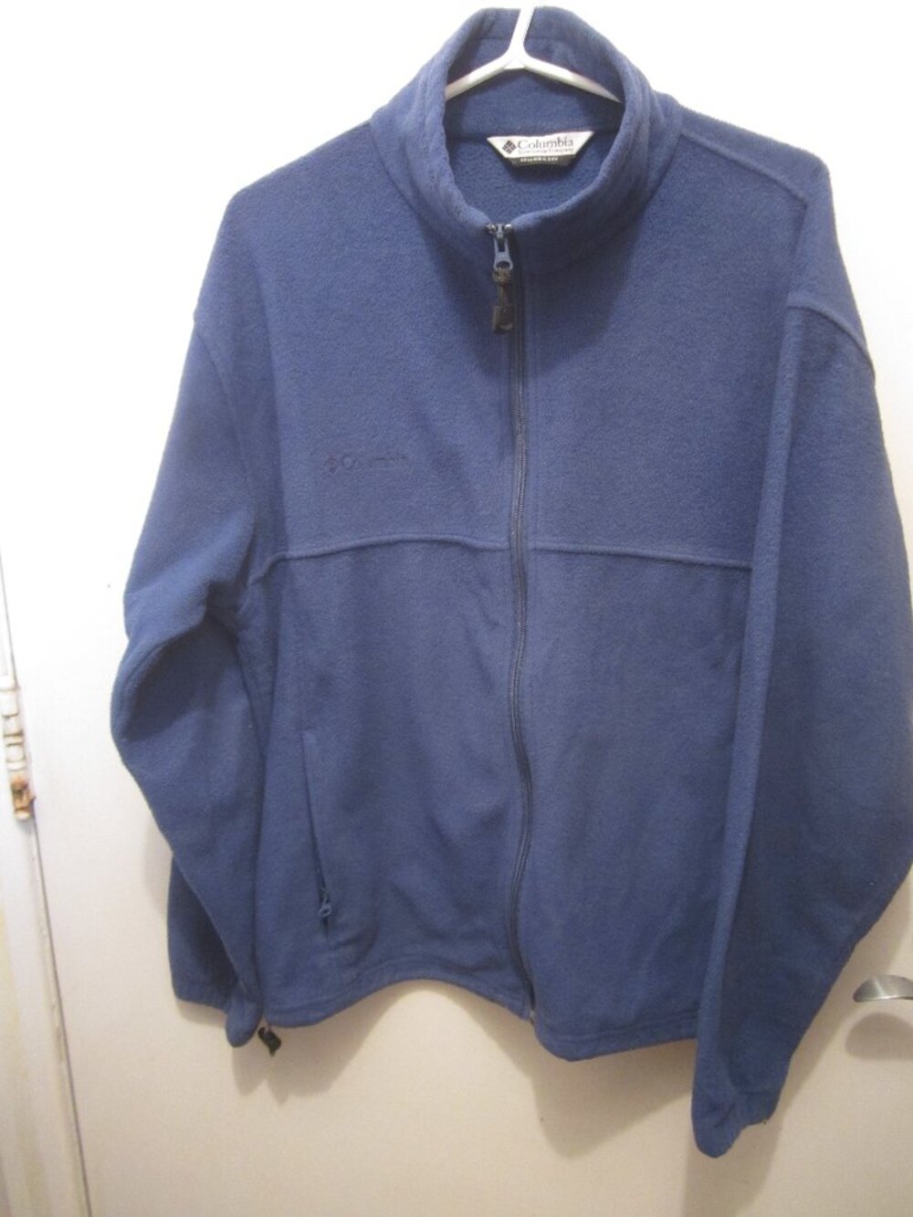 Fleece - Picture 2 of 3